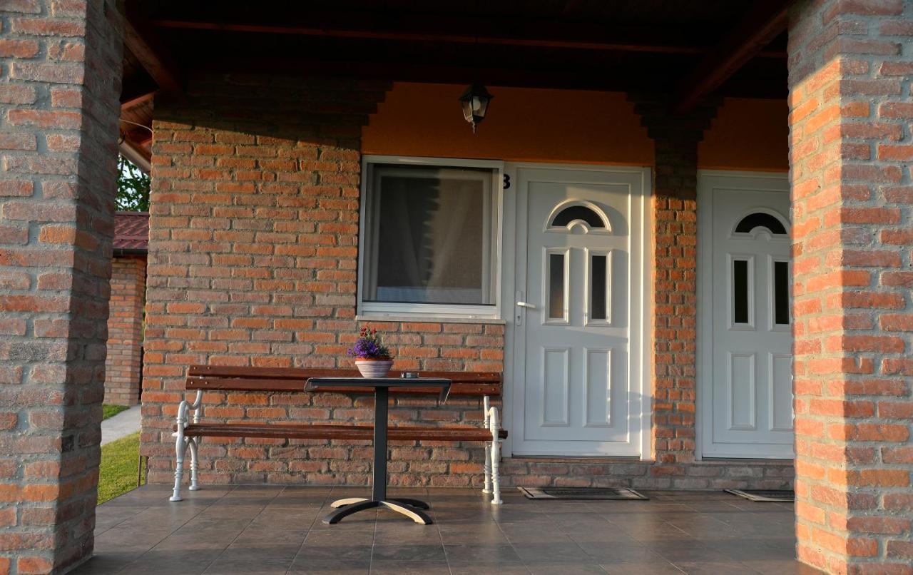 Gornja Gracenica Guest House Blazevic מראה חיצוני תמונה