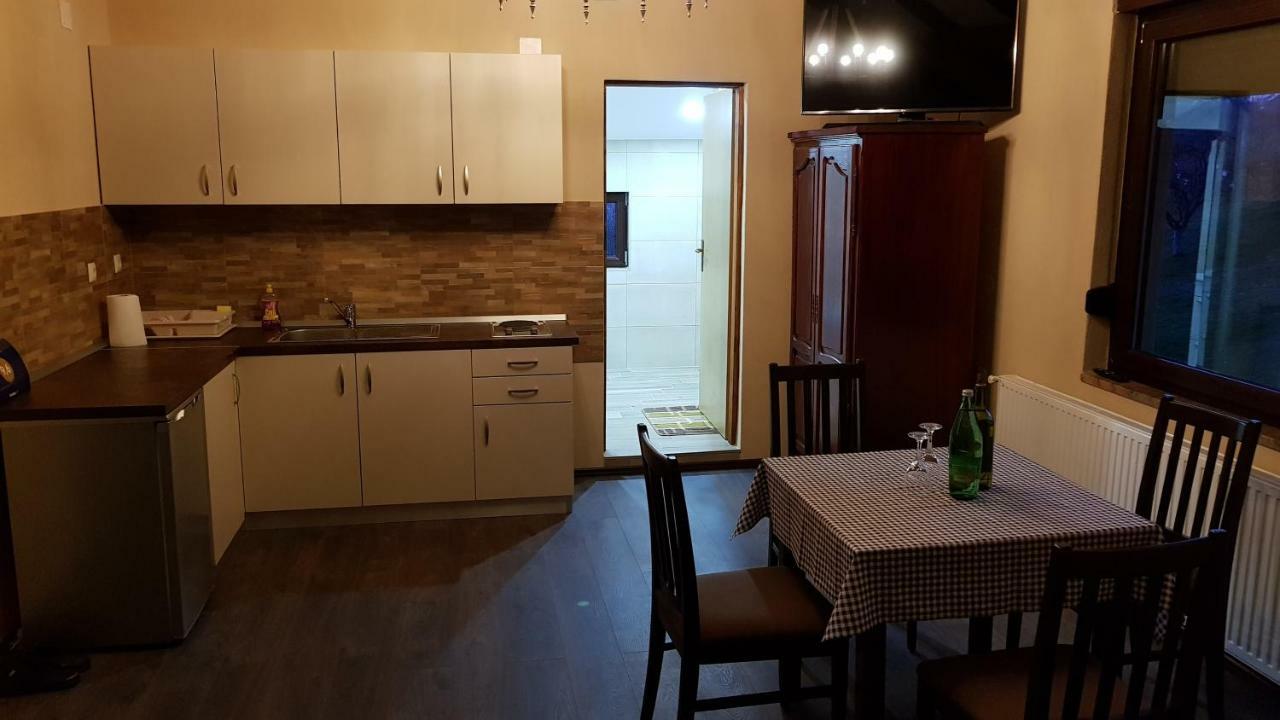 Gornja Gracenica Guest House Blazevic מראה חיצוני תמונה