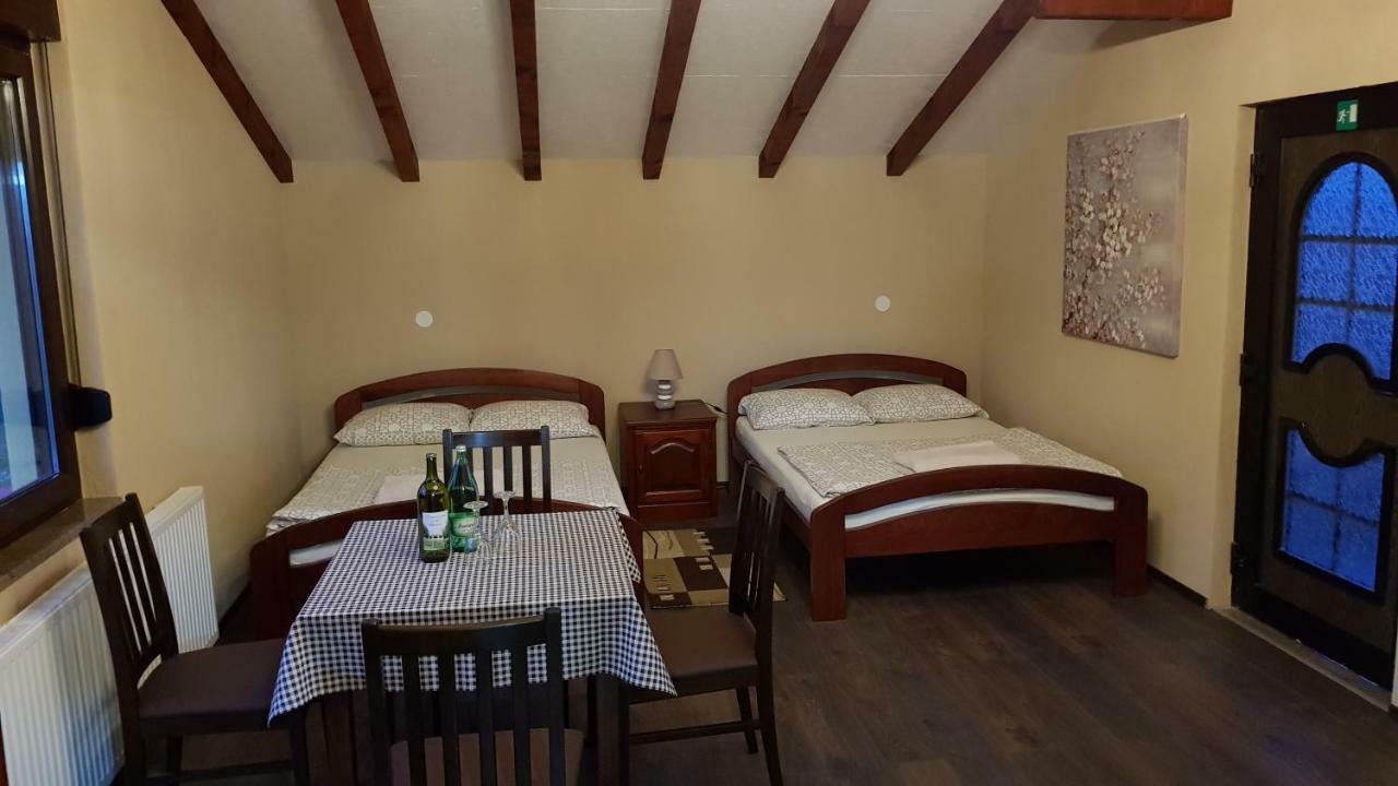 Gornja Gracenica Guest House Blazevic מראה חיצוני תמונה
